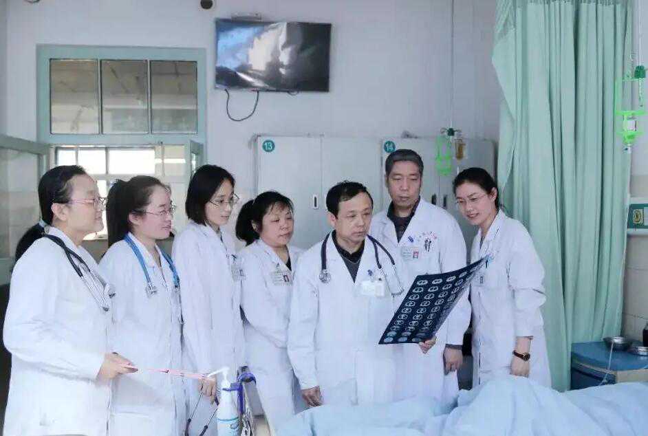 广州供卵试管龙凤胎 广州医科大学第六附属医院。 ‘孕囊几周可以看男女’